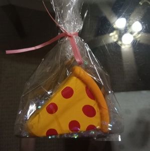 Small pizza slow rising squishy.😍🍕